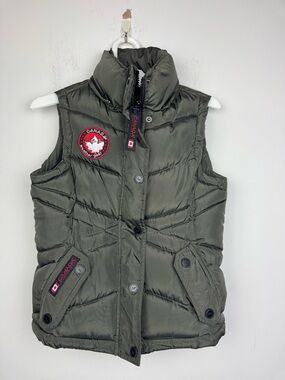Canada Weather Gear Green Puffer Vest Little Girl Size Small